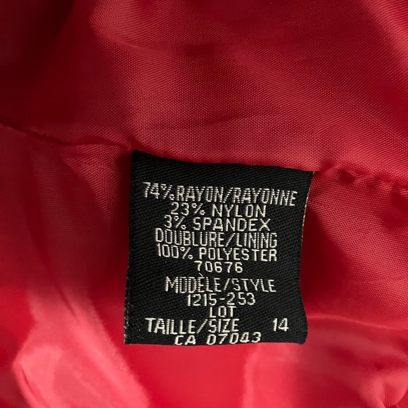 ⭐️2/$30⭐️ Simply Manakin red short sleeve jacket, size 14 - Picture 5 of 7